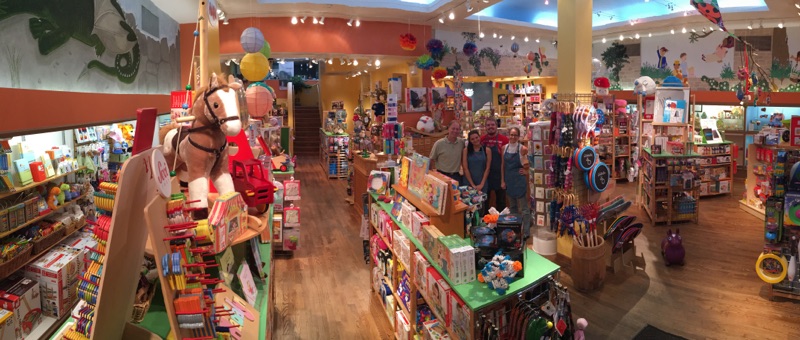 geppetto's toy store