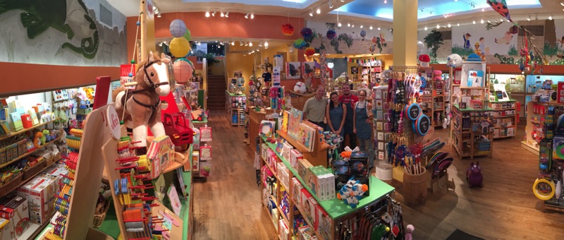 toy box store