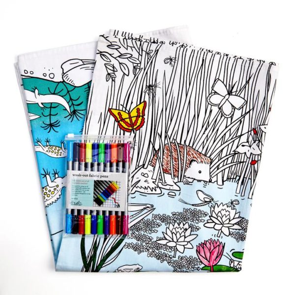 Pond Life Coloring Tablecloth